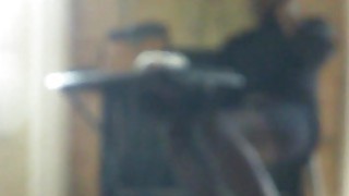 Gái ngành trung quốc ê ẩm lỗ lồn vì anh khách buồi to