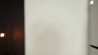 Đang tuổi xem hoạt hình mà em đã biết bú cu rồi