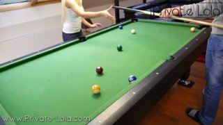 Cưới nhau mãi không mang thai, cô giáo bị cậu học trò cá biệt chịch đến có thai