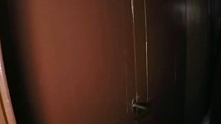 Cưới cô chị, được địt cô em