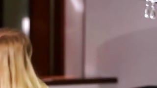 Người yêu của anh trai ngon thế này mà anh trai không biết hưởng thì để em