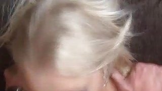 sex xuất tinh ngập mồm