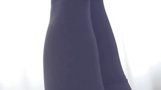 Em Người chồng chịch bạn gái của anh trai có thai khi đến ở cùng nhà