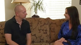 Em đồng nghiệp múp quá chồng chăm đi làm hẳn