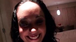 Con cu làm mờ con mắt khi thấy cô bạn thân quá nuột