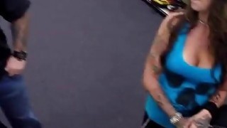 Anh trưởng phòng ngây thơ và em nhân viên xinh đẹp