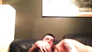 Bịt mắt khách hàng, chạm vào anh ta bên cạnh cô ấy, lấy con cặc lớn của anh ta ra và mút nó, cơ thể hình chữ S với cặp mông đẹp, quan hệ với anh ta từ phía sau và tạo ra một tiếng nổ lớn