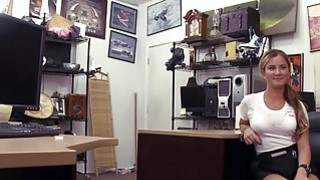 cái biểu cảm này🌚