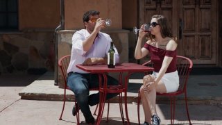 Chơi đánh bài lột đồ với nhỏ em kế thiệt hấp dẫn