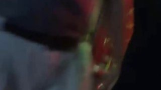 Chị kế dùng chuối thằng em để quay video trả đủa bạn trai