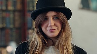 Con gái lồn ngon gạ địt bố dượng buồi to bự