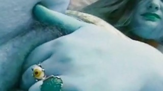 Trú mưa ở nhà cấp trên chung công ty, tôi không chịu được khi nhìn thấy bộ ngực ấy