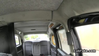 Một nàng thơ cả trường ngưỡng mộ lại là một dâm nữ thích địt với tôi