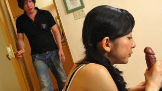 MIAA-935 Khi đi làm xa, vợ tôi gửi cho tôi một lá thư video về cảnh quan hệ hậu môn