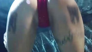 Anh xã dẫn bà xã đi mát-xa trị liệu mà không biết người vợ bị quan hệ ngay cạnh bên