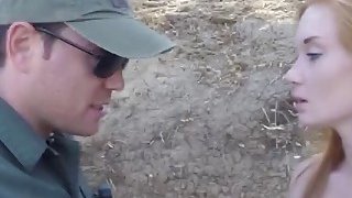 Gái xinh vú mọng bị bạn học và thầy giáo địt tập thể