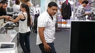 Nữ thần sắc đẹp trường học Hạ Tông lộ mặt làm chó cái cho đại gia trâu thủ dâm và phun nước. Ngôi sao trông dễ thương quá. Có những người xinh đẹp hơn cô ấy nhưng không quyến rũ bằng cô ấy. Nguồn: @swaglive