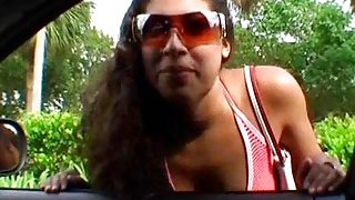 Cuộc sống khó khăn, cô gái phải sống chung với gã chủ nhà biến thái