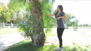 Con trai vừa đi công việc thì bố Người chồng đã đè vợ sắp cưới của con trai ra địt