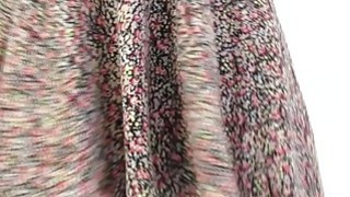 Cô vợ bán thân chi trả tiền nợ cho Anh xã suốt một năm mà Người chồng không hề hay biết