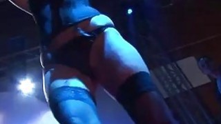 Bà xã trẻ phải trả giá vì khoản nợ kinh doanh thua lỗ mà ông chồng gây ra