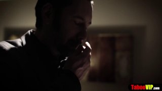 Mâu thuẫn với em trai về chuyện tiền bạc, anh trai chịch Cô vợ thằng em để trả đủa