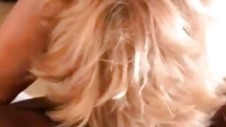 AED-213 Loạn luân: Xuất tinh vào âm đạo của bà mẹ ngoài 50