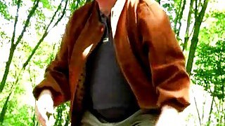 ở nhờ nhà anh trai để ôn thi đại học mà vợ mới cưới của anh trai cứ thế này thì học gì nổi