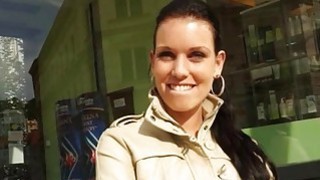 Thanh niên cho chủ nợ cùng chịch ghệ ngon để trừ dần