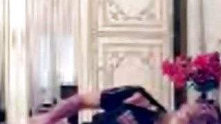 Đụ ké anh người yêu buồi khủng của nhỏ bạn thân