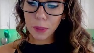 4K KDA: Tất cả những bà vợ nóng bỏng nhất