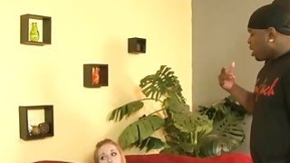 Cái lồn hồng hào của nữ thần dẫn chương trình đã lộ hết rồi~ Cô ấy không ngại ngần chạm vào bộ ngực tuyệt đẹp của mình~