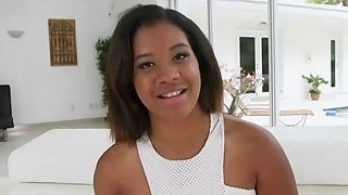 Nữ sinh gian lận năm 2003 đã mặc tất, ăn của quý và thổi kèn bằng khuyên lưỡi một cách dâm đãng! Cô giáo mẫu giáo JK