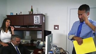 (Buổi thứ 2) Cuộc hẹn trực tuyến trị giá 3000¥ với người mẫu triển lãm xe hơi đẹp nhất, một nữ thần với đôi chân dài và vóc dáng cao ráo, làn da trắng như ngọc, dịu dàng và ân cần, nồng nhiệt và thở hổn hển...