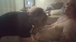 Con gái đi bán thân cho những gã giàu có để kiếm tiền chữa bệnh cho mẹ