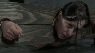 Chơi hết một hộp bcs với chị gái bạn gái quá mức dâm đãng