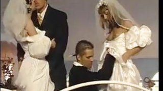 Anh xin lỗi nhưng mà lồn chị gái em khít quá