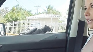 Thấy người yêu của con trai đã 1 năm mà chưa có thai, bố Ông chồng quyết định ra tay