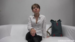 #直播Cô Gugu lên sóng trực tiếp để quan hệ tình dục với người hâm mộ