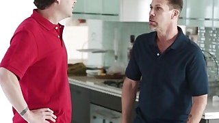 TRẢ THÙ CHỊ HỌ