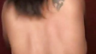 Nửa đêm em lại lên cơn nứng đòi doggy