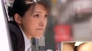 Vợ của con trai trừng phạt ông bố Anh xã già mất nết đến sống chung 1 tuần