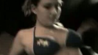 Bắn tinh đầy lồn con dâu để sớm có cháu bồng