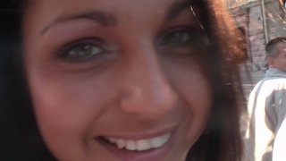 Rủ chị đồng nghiệp nứng lồn về nhà làm vài nháy