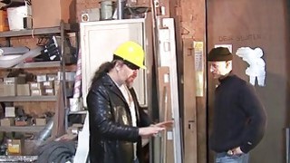 Cô em múp lồn khoe bướm đẹp cho toàn thể hội đồng dâm xem