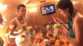 [Nhật ký tình dục của cặp đôi người Hoa - Pháp] Cốt truyện mới đầu tiên ~ Tôi đã quan hệ với cô gái trong buổi hẹn hò đầu tiên, không mặc đồ lót, và nhanh chóng quan hệ với cô ấy...