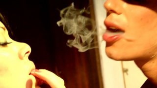 #nữsinhviên#lắcxe#giađình#conđĩ#lẳng lơ#tựsướng04nữsinhvừatrởlạitrườnglắcxenănglượngcaocủanhàmáysuýtbịan ninhpháthiệnkíchthíchđammê??