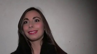 Bố Chồng yêu phát hiện vợ sắp cưới của con trai ngoan hiền lại thường xuyên thẩm du khi làm việc nhà