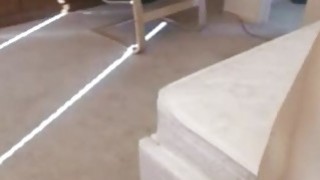 Thanh niên làm liều xin vào nhà em hotgirl cạnh nhà sau thời gian dài nhìn trộm